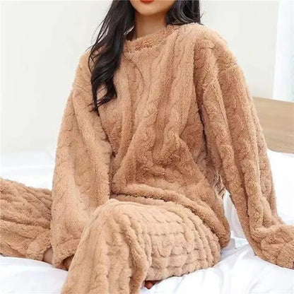 Women's pajamas set Winter Coral Velvet Homewear Fluffy O-neck leisure pajamas Velvet thickened two-piece loungewear set